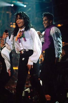 Il concerto di Janet Jackson: una notte di ritmo e controversie memorabili!